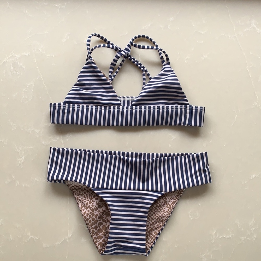 Brand new “timeless” never worn acacia honey kini.
